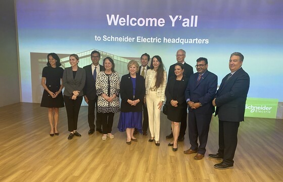 Texas Economic Delegation visits Schneider Electric in Paris