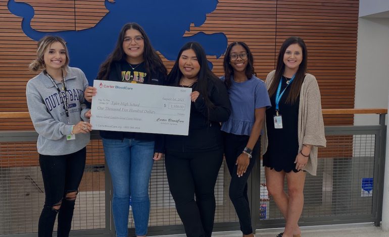 Tyler High School Named Carter BloodCare Regional 5A School Of The Year