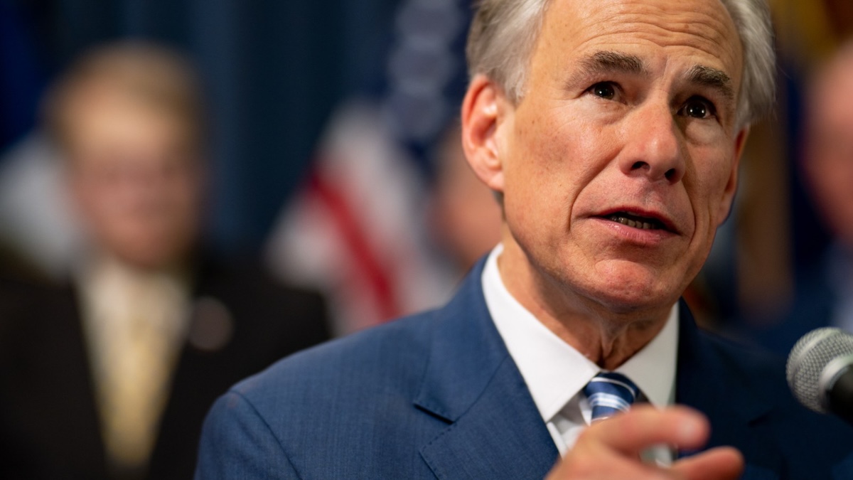 School Choice, Water, Teacher Pay Raises make Governor’s emergency list