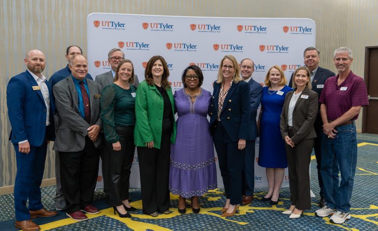 ๐๐จ๐ง๐ ๐ฏ๐ข๐๐ฐ ๐๐๐, ๐๐ข๐ฅ๐ ๐จ๐ซ๐ ๐๐จ๐ฅ๐ฅ๐๐ ๐, ๐๐ง๐ ๐๐ ๐๐ฒ๐ฅ๐๐ซ ๐ฌ๐๐ญ ๐ญ๐จ ๐๐ฑ๐ฉ๐๐ง๐ ๐๐จ๐ฅ๐ฅ๐๐ ๐ ๐ฉ๐๐ญ๐ก๐ฐ๐๐ฒ๐ฌ ๐๐จ๐ซ ๐๐จ๐ง๐ ๐ฏ๐ข๐๐ฐ ๐ฌ๐ญ๐ฎ๐๐๐ง๐ญ๐ฌ