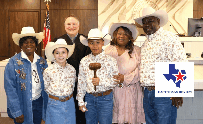 Fifth Graders Surprise Classmate by Attending his Adoption Ceremony
